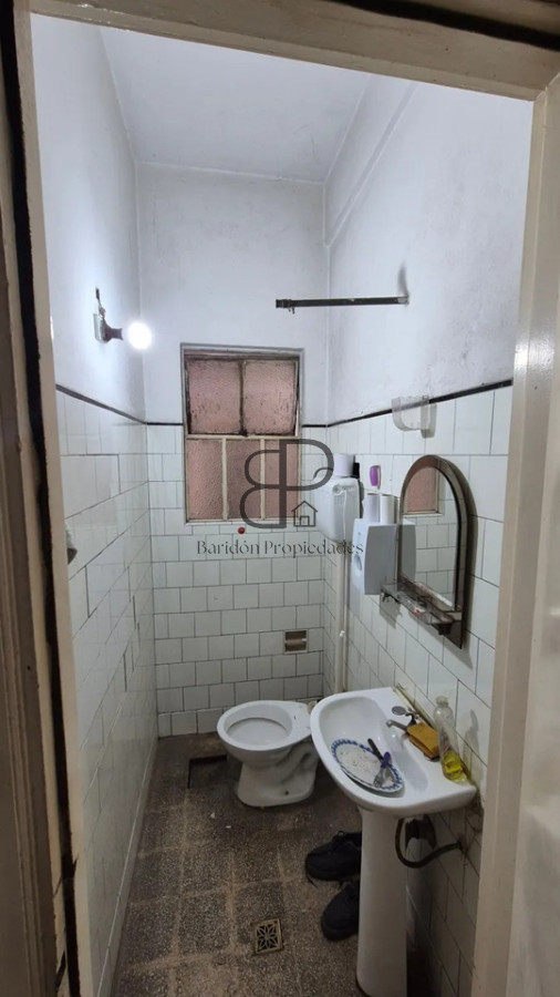 Local Comercial ID.5839 - Venta Dos Locales en Uno 140m2 Cordon