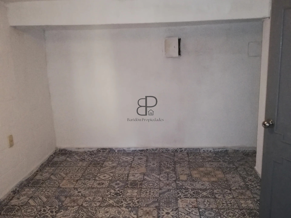Local Comercial ID.7006 - Venta Local con Vivienda y Deposito Goes Inversion 158m2