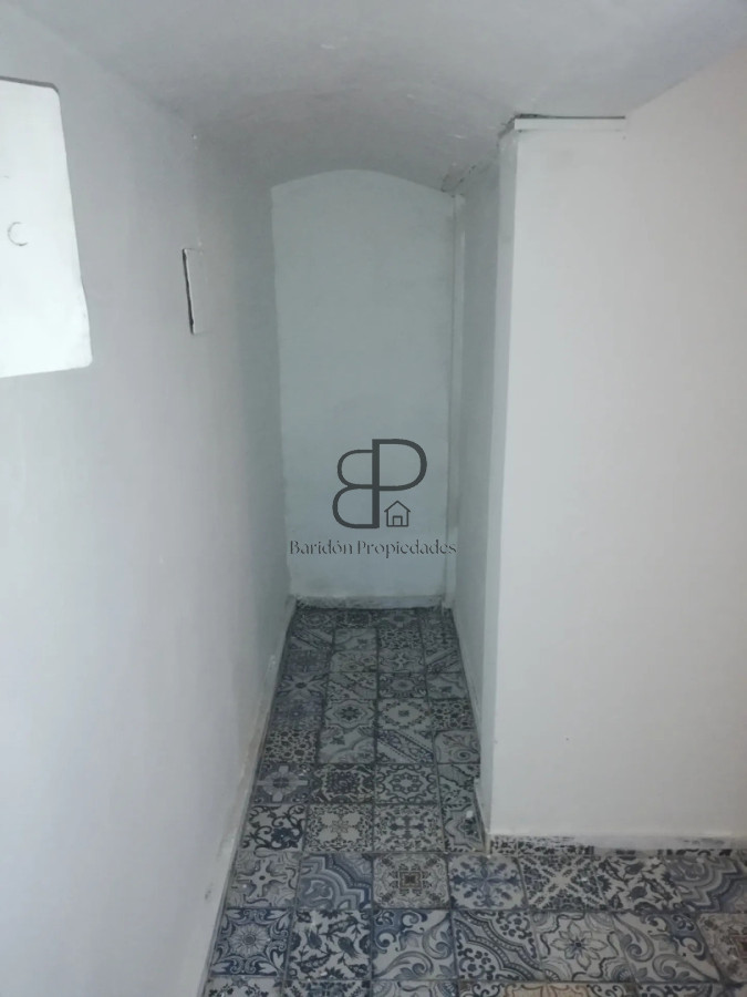Local Comercial ID.7006 - Venta Local con Vivienda y Deposito Goes Inversion 158m2
