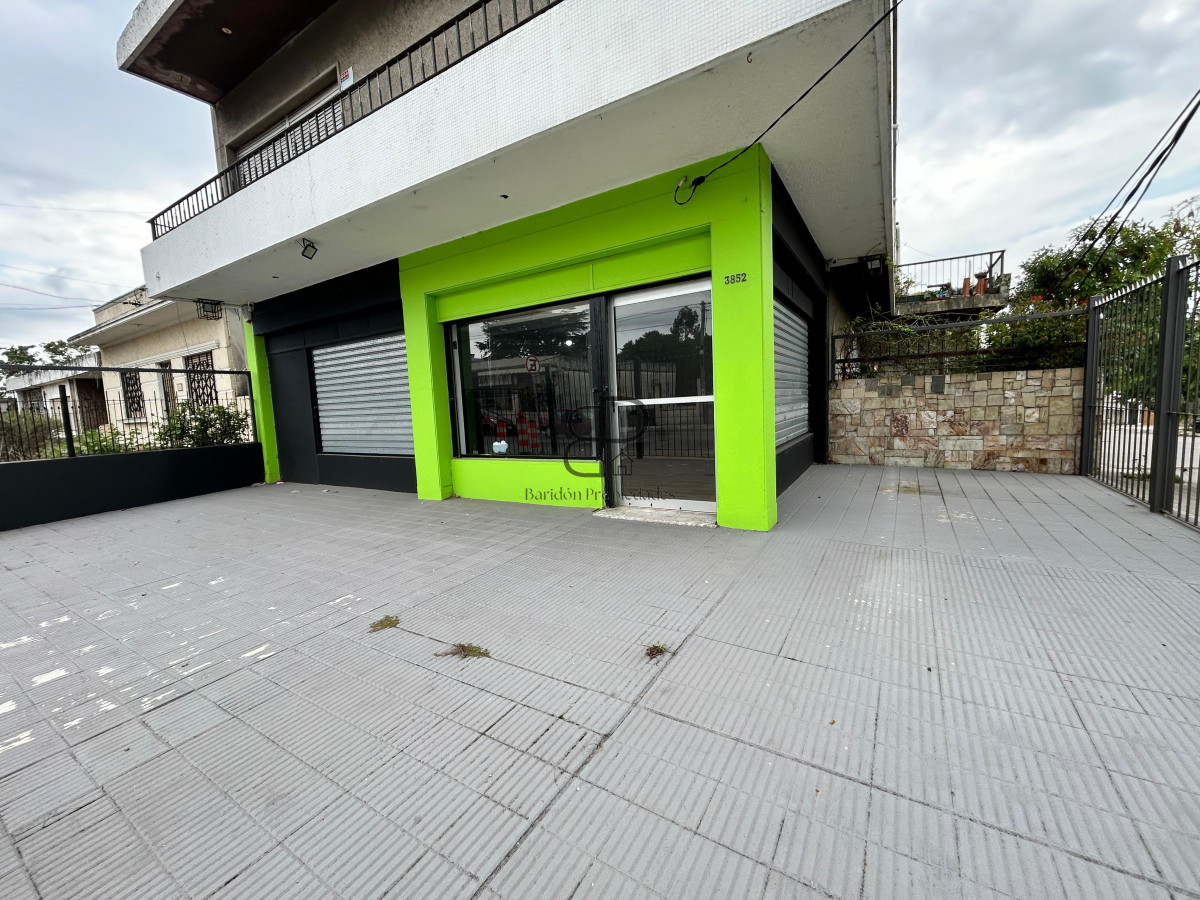 Local Comercial ID.4526 - Venta Local Comercial 230m2 Cerro 