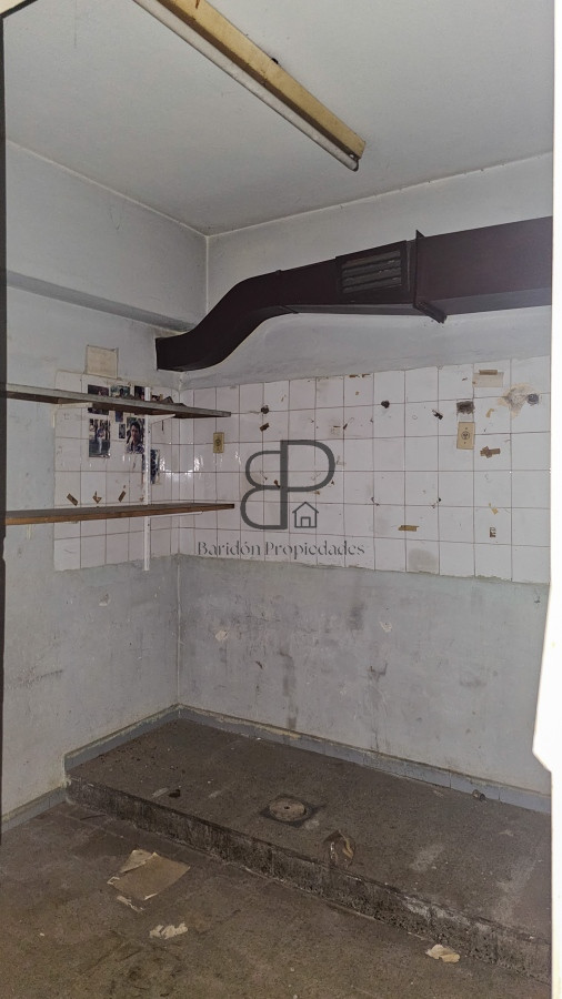 Local Comercial ID.3099 - Venta Local Comercial-Edificio 3 Plantas Cordón