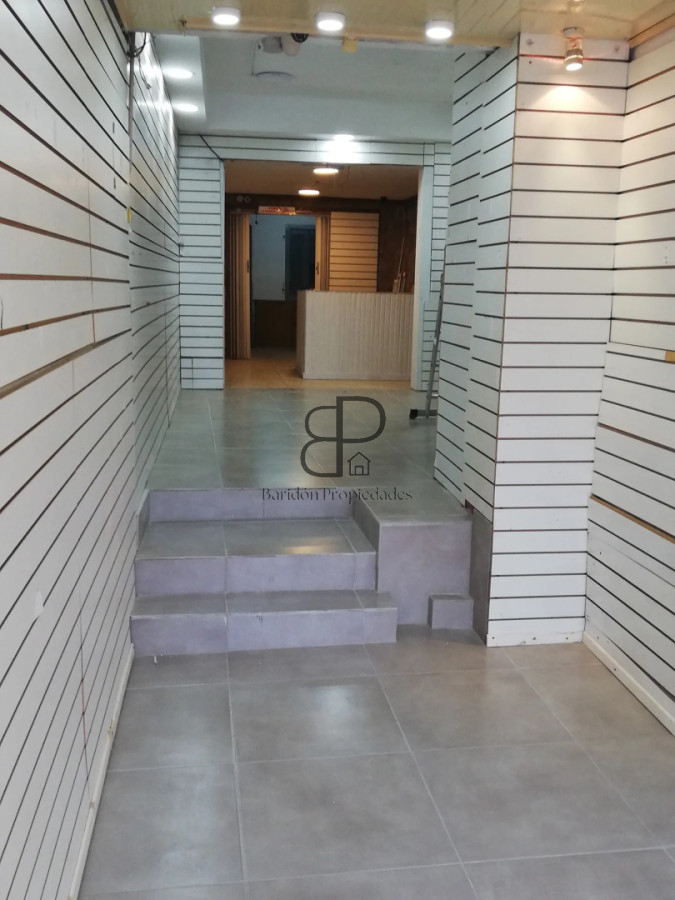 Local Comercial ID.7006 - Venta Local con Vivienda y Deposito Goes Inversion 158m2