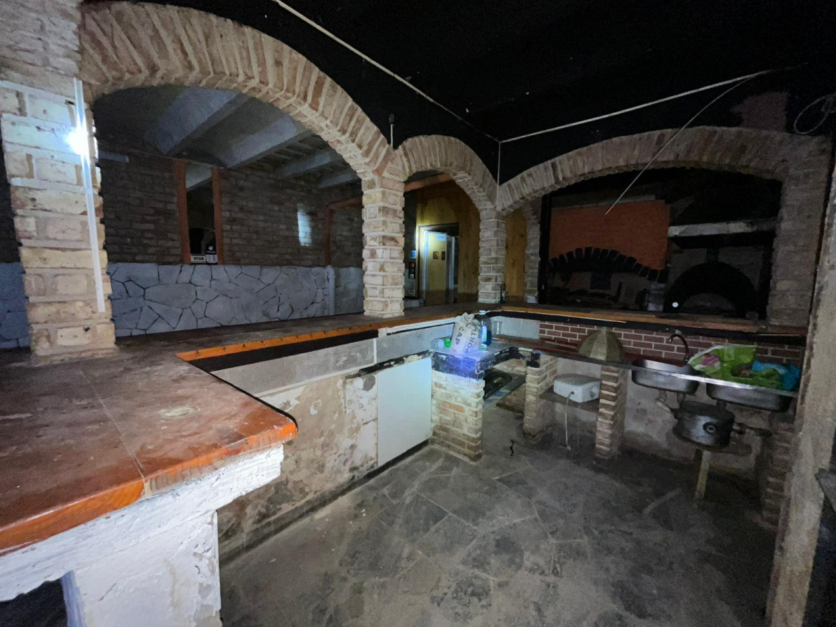 Local Comercial ID.5413 - Venta o Alquiler Local Gastronomico o Vivienda Aguada