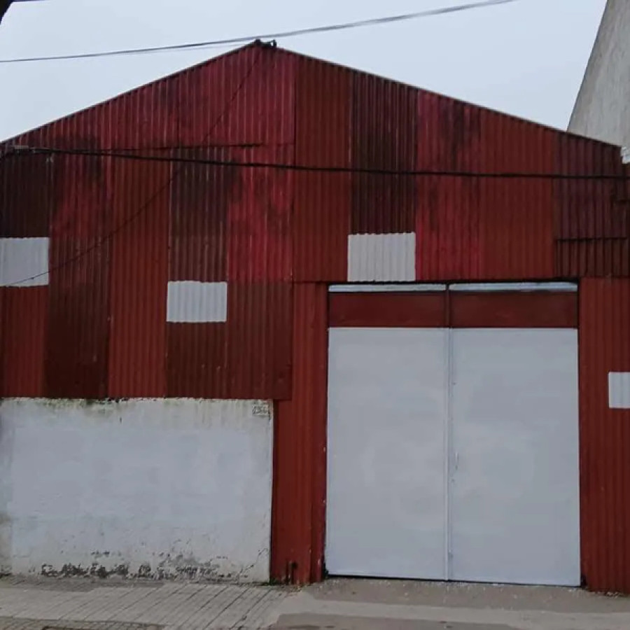 Local Comercial ID.4978 - Alquiler Local o Deposito 119m2 Maroñas