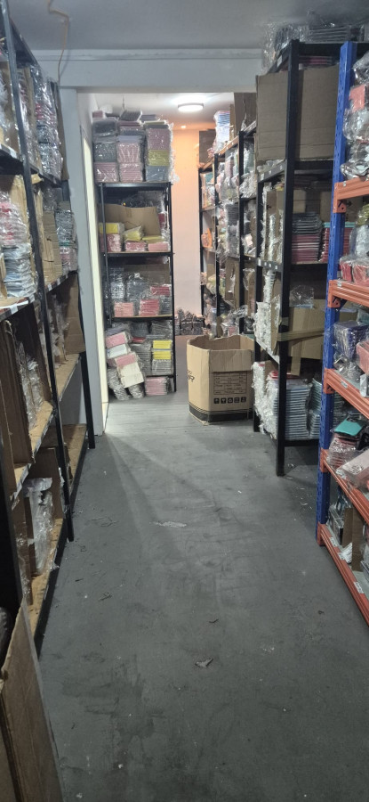 Local Comercial ID.4904 - Alquiler Local Comercial 200m2 Centro
