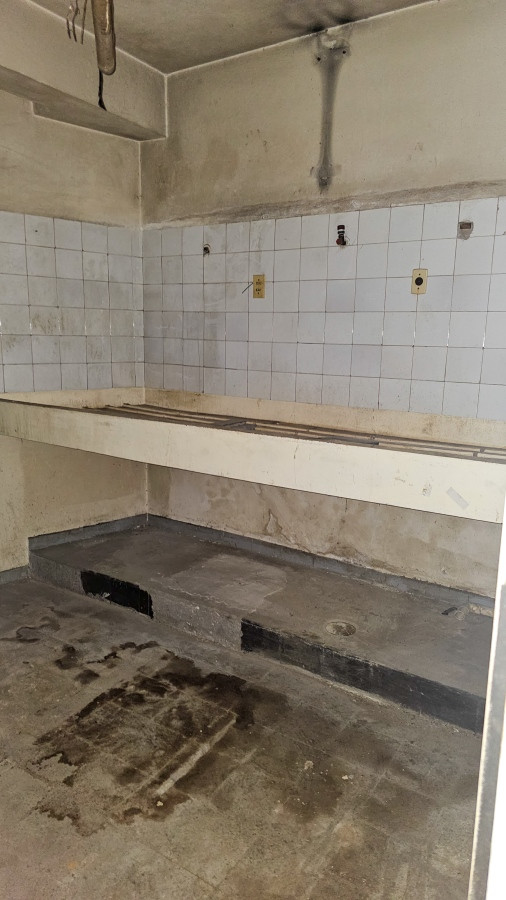 Local Comercial ID.3099 - Venta Local Comercial-Edificio 3 Plantas Cordón