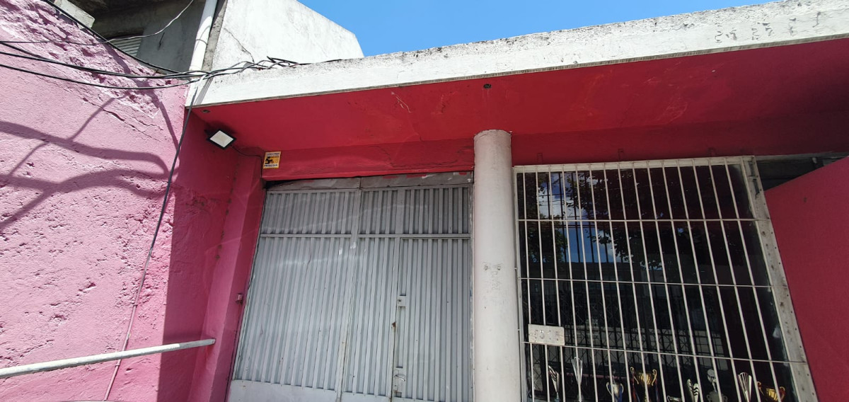 Local Comercial ID.4210 - Alquiler Local Comercial Unión Cocheras