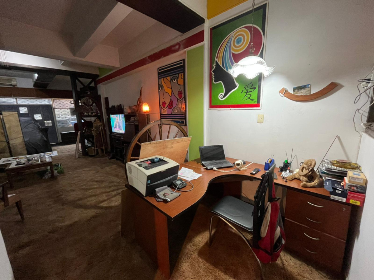 Local Comercial ID.5193 - Alquiler Precioso Local con Vivienda Centro 64m2 