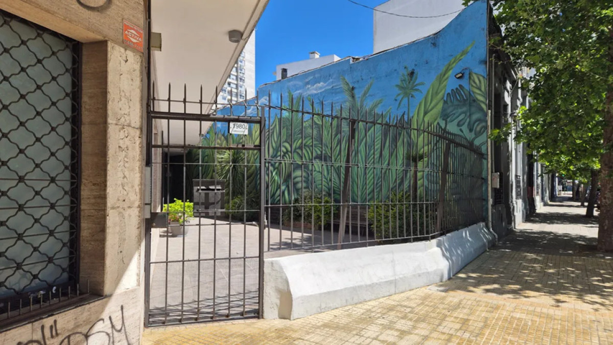 Local Comercial ID.5839 - Venta Dos Locales en Uno 140m2 Cordon