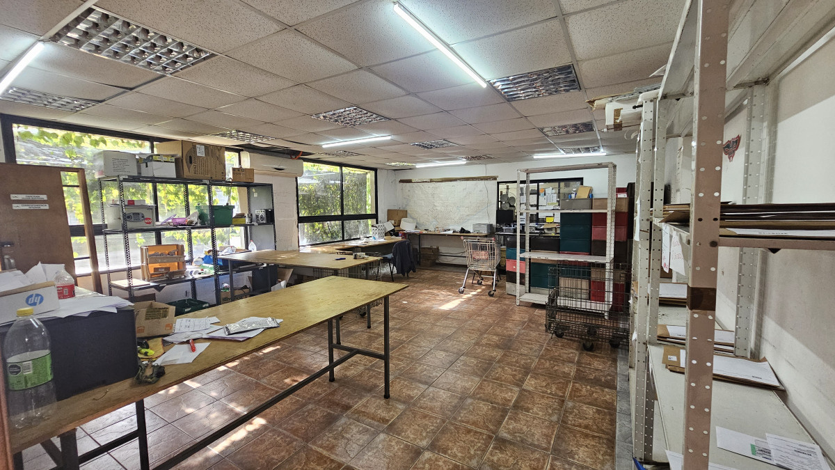 Local Comercial ID.4312 - Venta o Alquiler Impresionante Local Comercial La Blanqueada