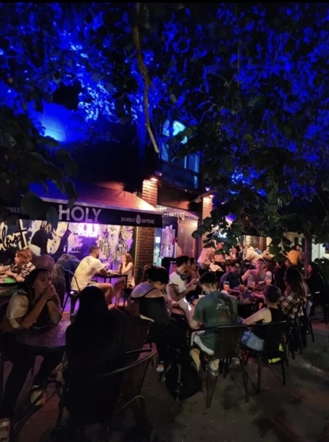 Local Comercial ID.4829 - Venta de Llave Local Gastronomico Bar Parque Rodo