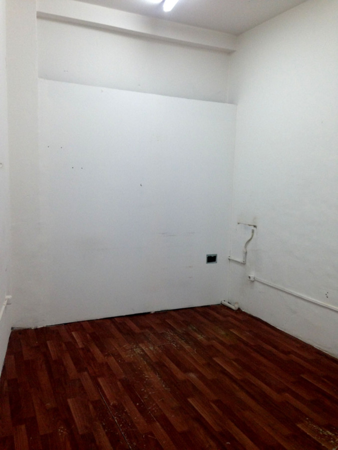 Local Comercial ID.4933 - Alquiler Local Comercial 14m2 Centro