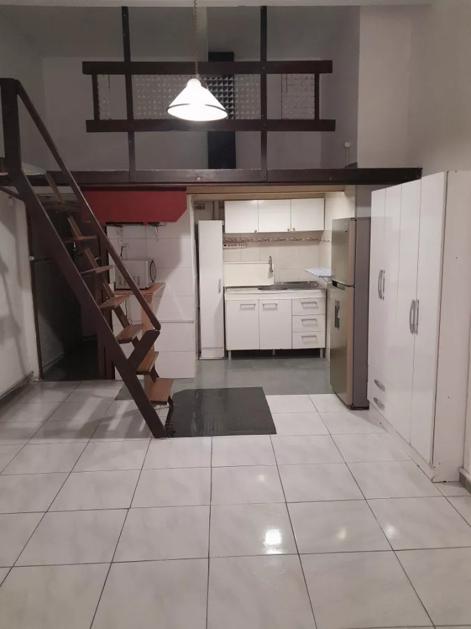 Local Comercial ID.4179 - Venta Local Comercial con Vivienda Centro