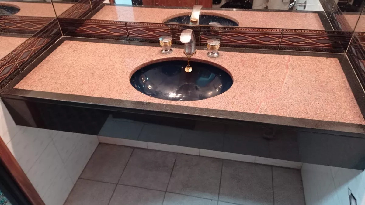 Local Comercial ID.4129 - Alquiler o Venta Local Comercial Centro 
