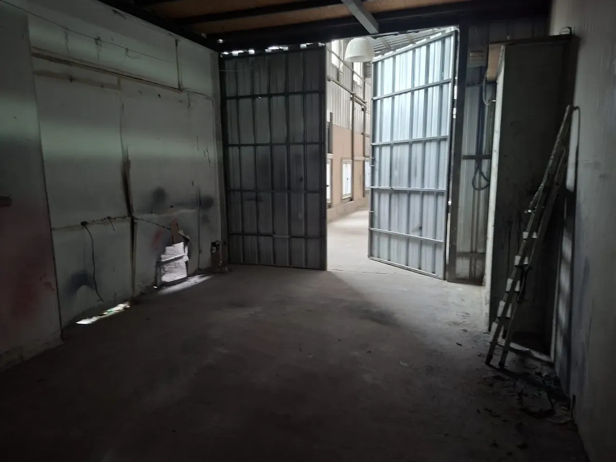 Local Comercial ID.6903 - Alquiler Local Comercial tipo Galpones Paso Carrasco 185m2