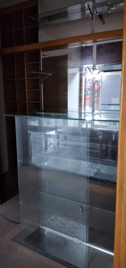 Local Comercial ID.4554 - Alquiler Local Comercial Galeria Libertador Centro Montevideo