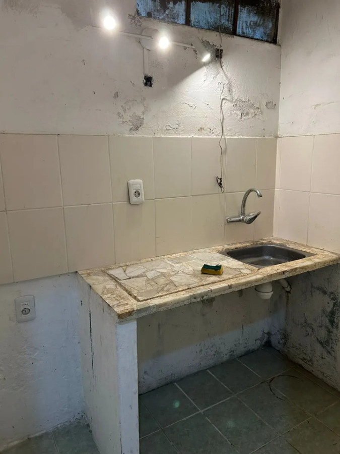 Local Comercial ID.6546 - Alquiler Gran Local Jacinto Vera 290m2 Cochceras o Multirubro