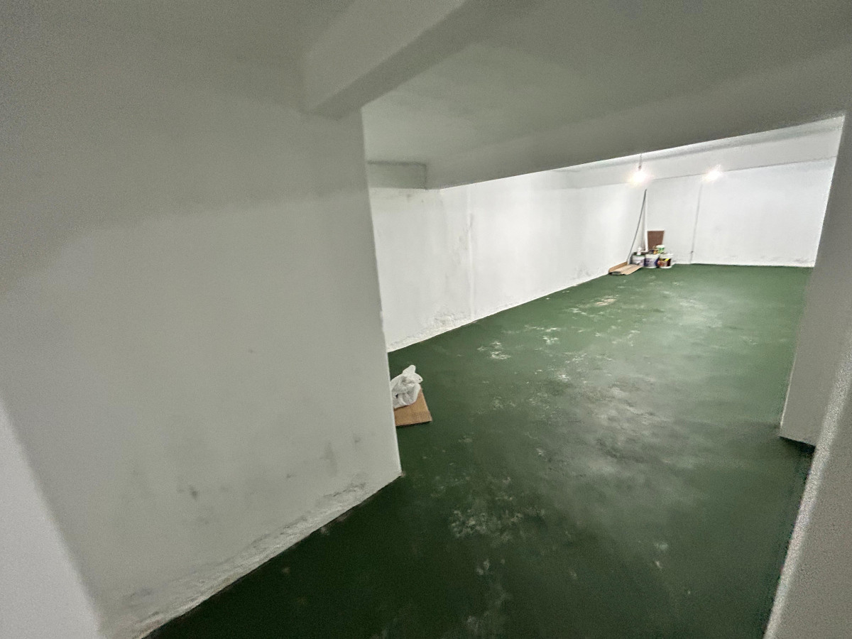 Local Comercial ID.4526 - Venta Local Comercial 230m2 Cerro 