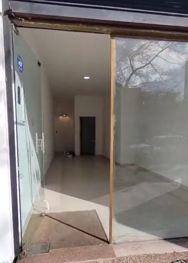 Local Comercial ID.5251 - Alquiler Local Comercial 45m2 Pocitos