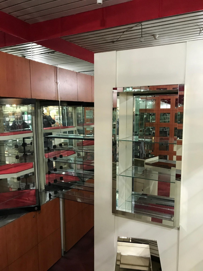 Local Comercial ID.5135 - Alquiler Local Comercial 10m2 Galeria Cristal Centro