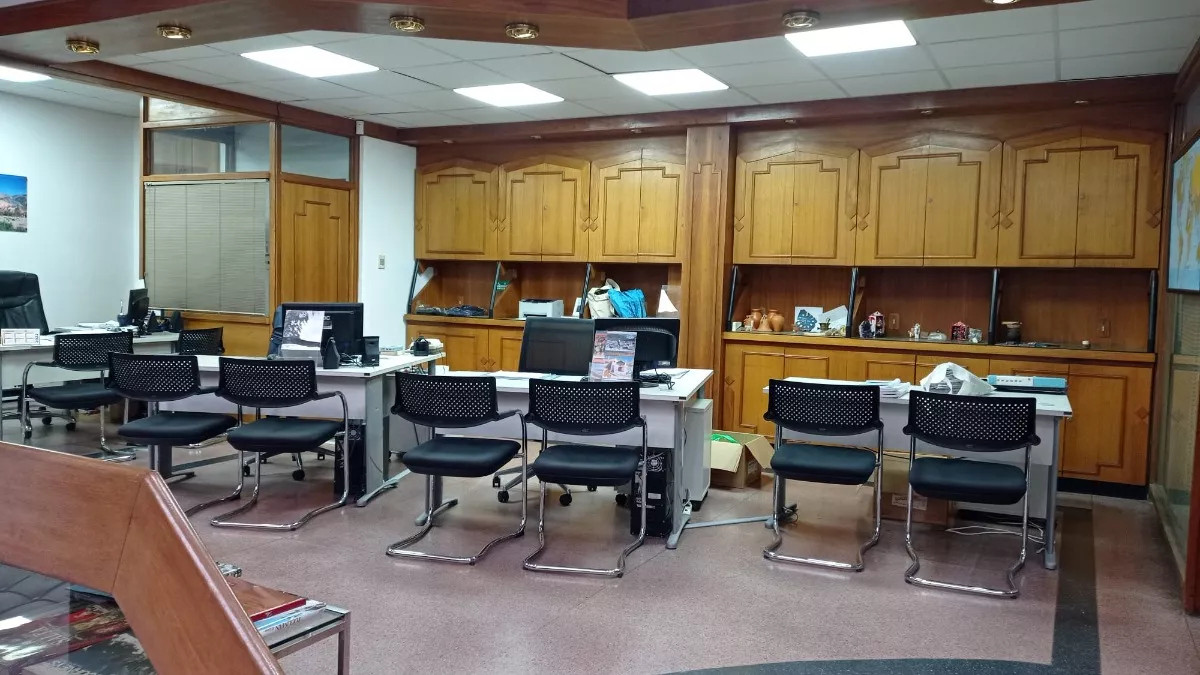 Local Comercial ID.4129 - Alquiler o Venta Local Comercial Centro 