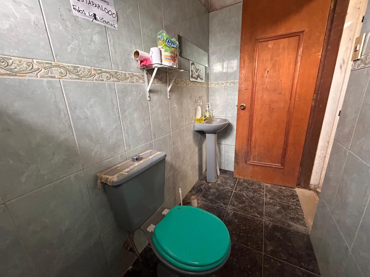 Local Comercial ID.5068 - Venta Local o Depósito con Terreno Villa Española 332m2