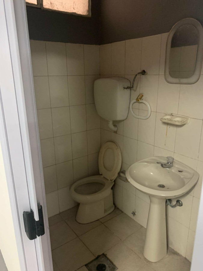 Local Comercial ID.6082 - Venta Local tipo Garaje 36m2 La Teja