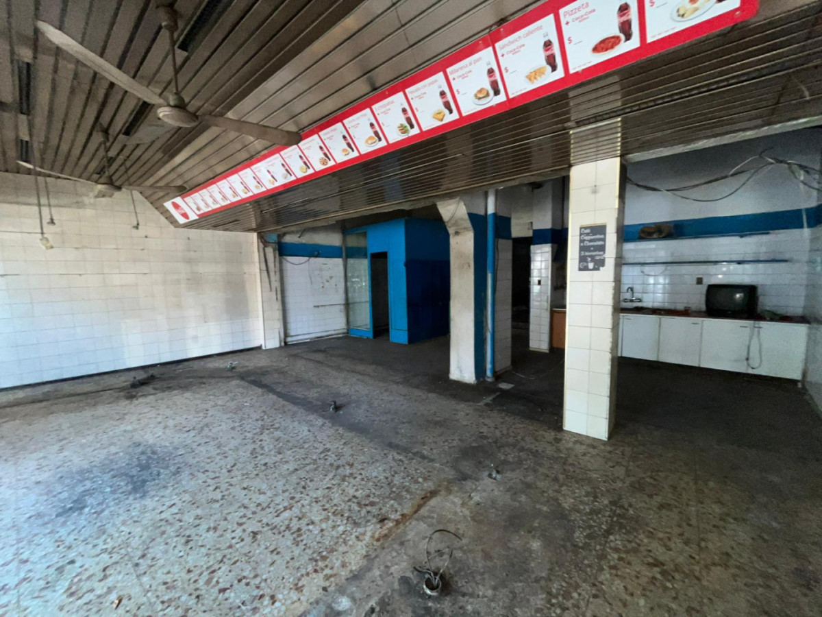 Local Comercial ID.6200 - Alquiler Local Comercial Cordon 100m2 ideal Panaderia o Super