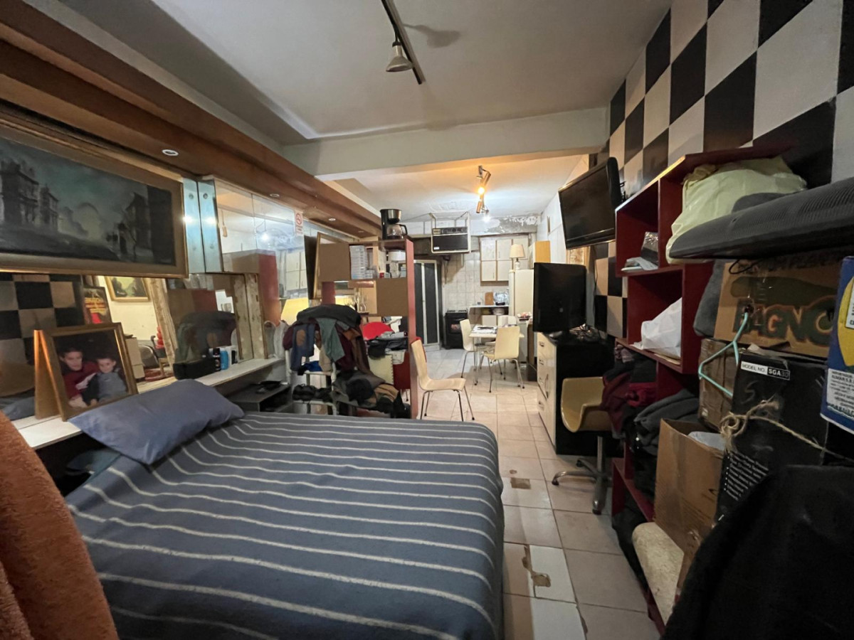 Local Comercial ID.5820 - Venta Local con Vivienda dos Plantas 240m2 Centro