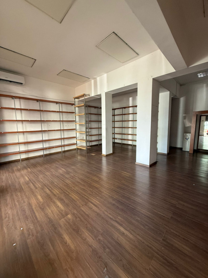 Local Comercial ID.6412 - Alquiler Local Comercial 80m2 La Comercial 