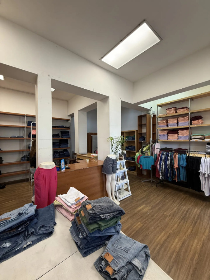 Local Comercial ID.6412 - Alquiler Local Comercial 80m2 La Comercial 