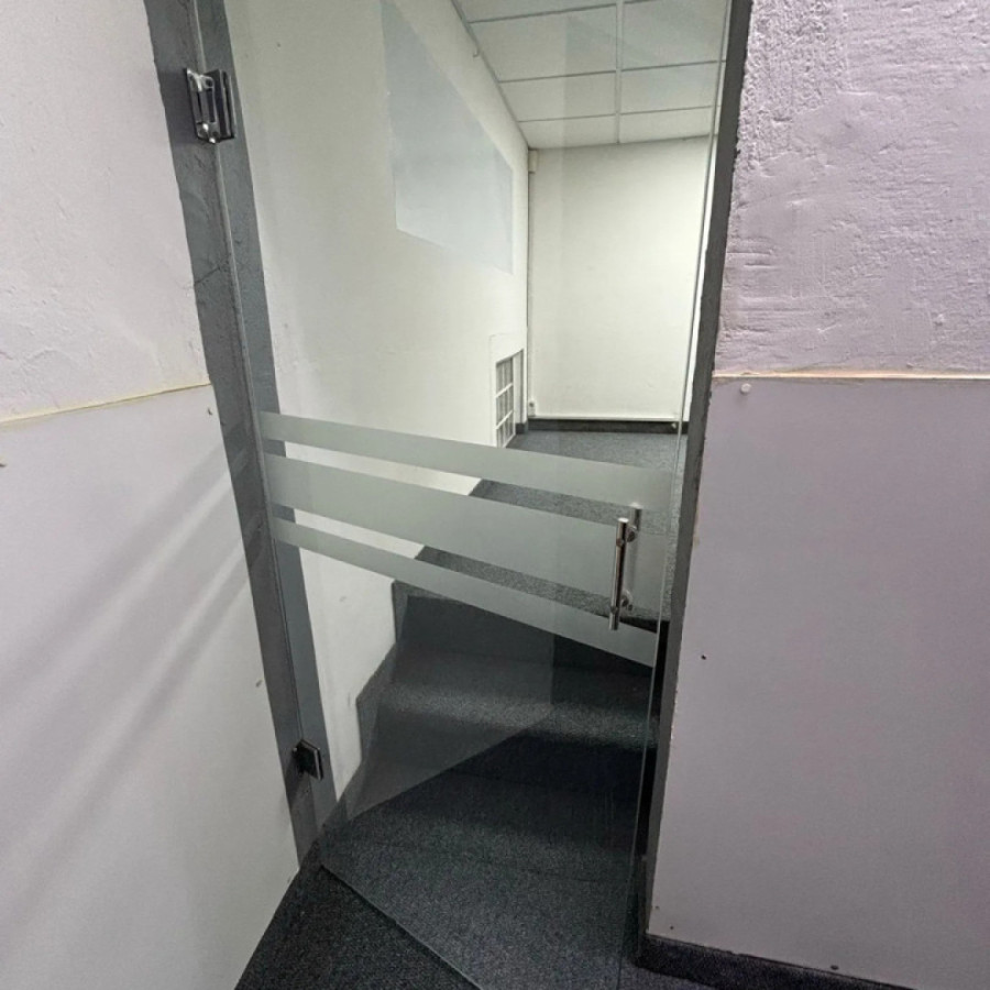 Local Comercial ID.6375 - Alquiler Local Comercial u Oficina 60m2 Cordon  