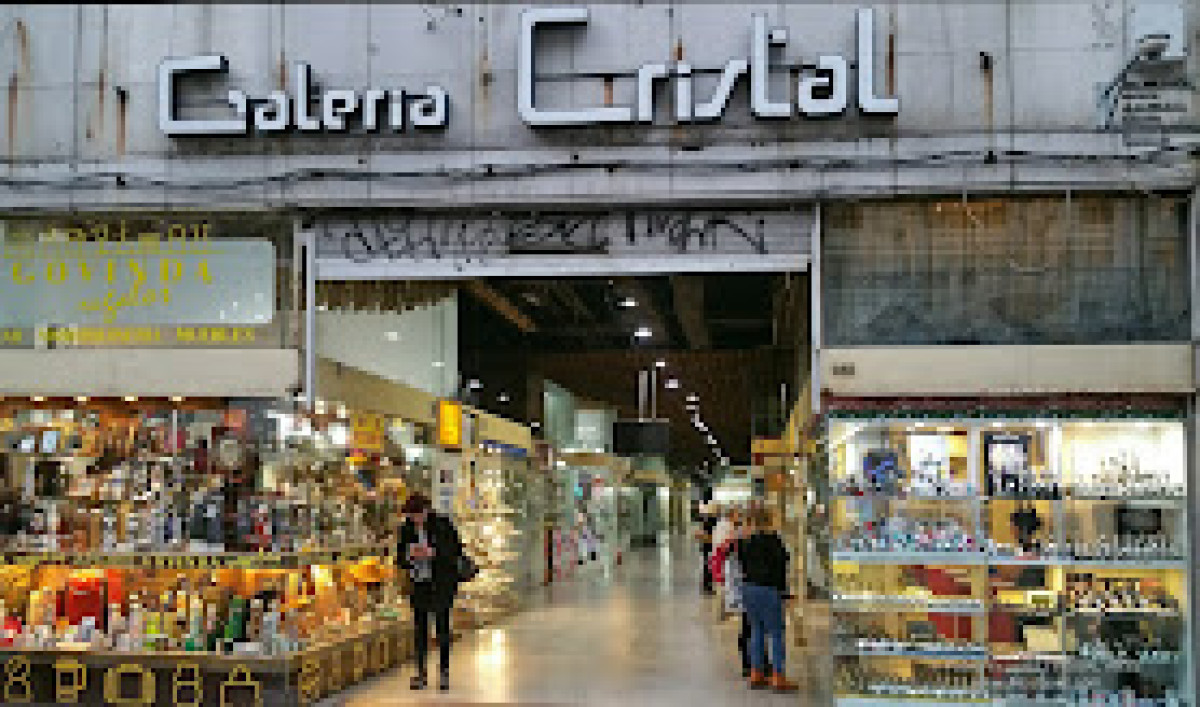 Local Comercial ID.4552 - Alquiler Local Comercial 9m2 Centro Galería Cristal
