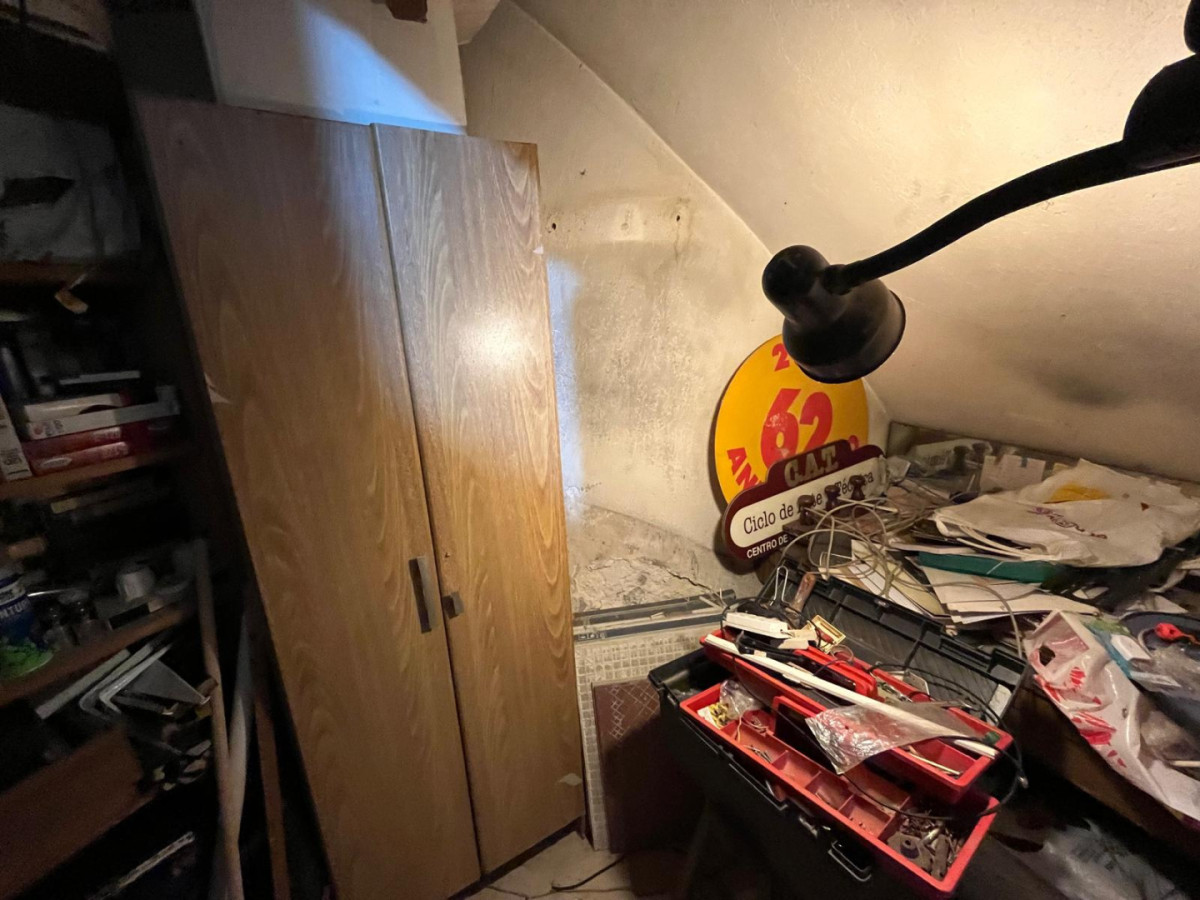 Local Comercial ID.5820 - Venta Local con Vivienda dos Plantas 240m2 Centro