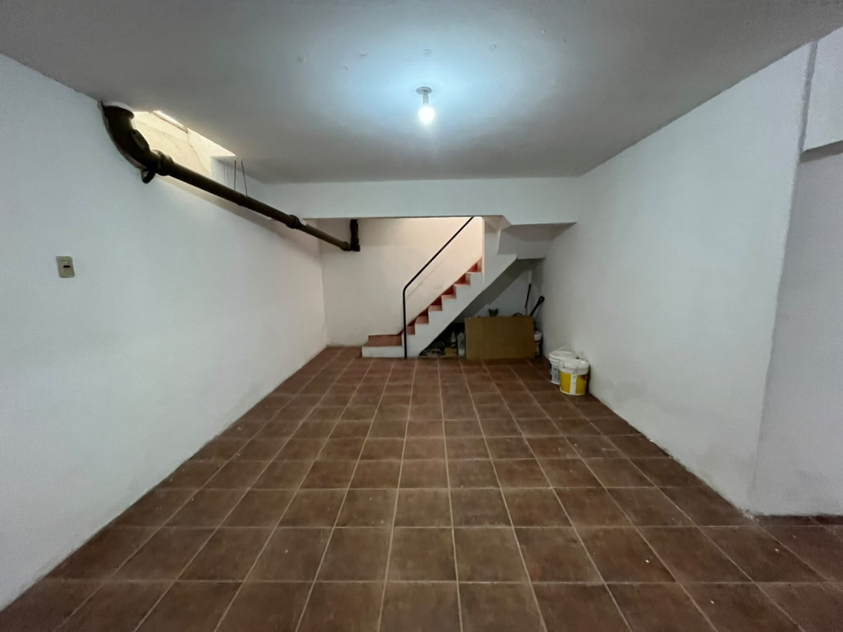 Local Comercial ID.6366 - Alquiler Local con Vivienda Goes con Sotano