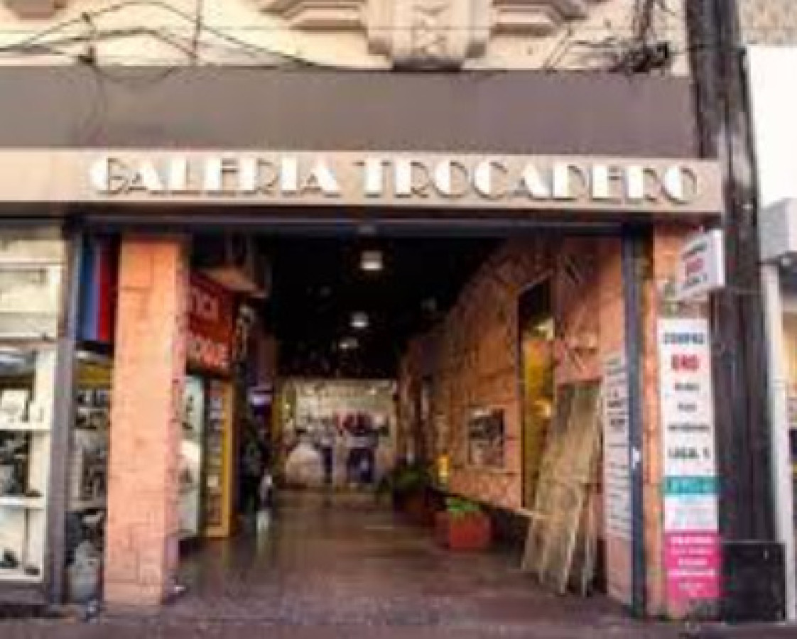 Local Comercial ID.6074 - Venta Local Galeria Trocadero con Renta Inversión