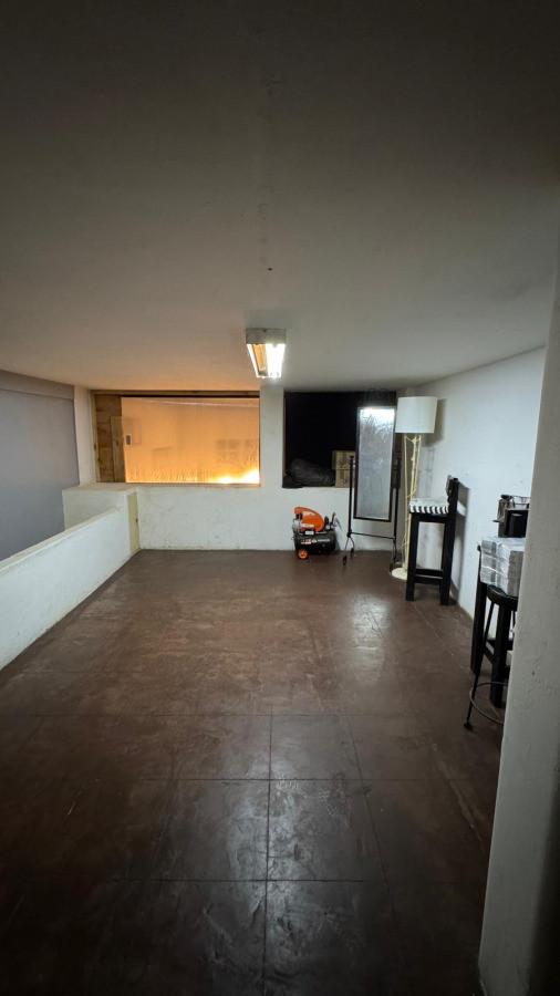 Local Comercial ID.5412 - Venta Local o Vivienda opcional Gastronomico Parque Rodo 64m2