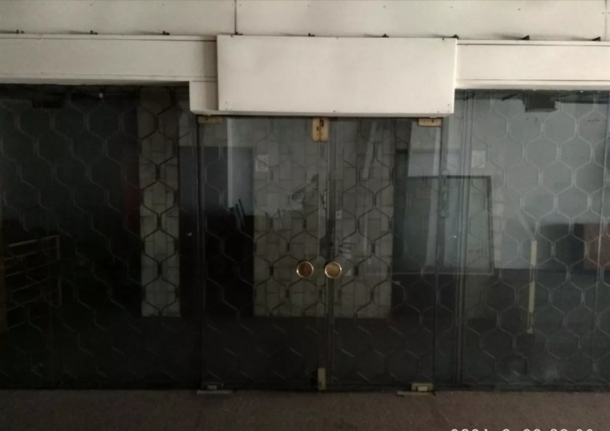 Local Comercial ID.2931 - Alquiler Local Grande Galería Cristal Centro 415m2