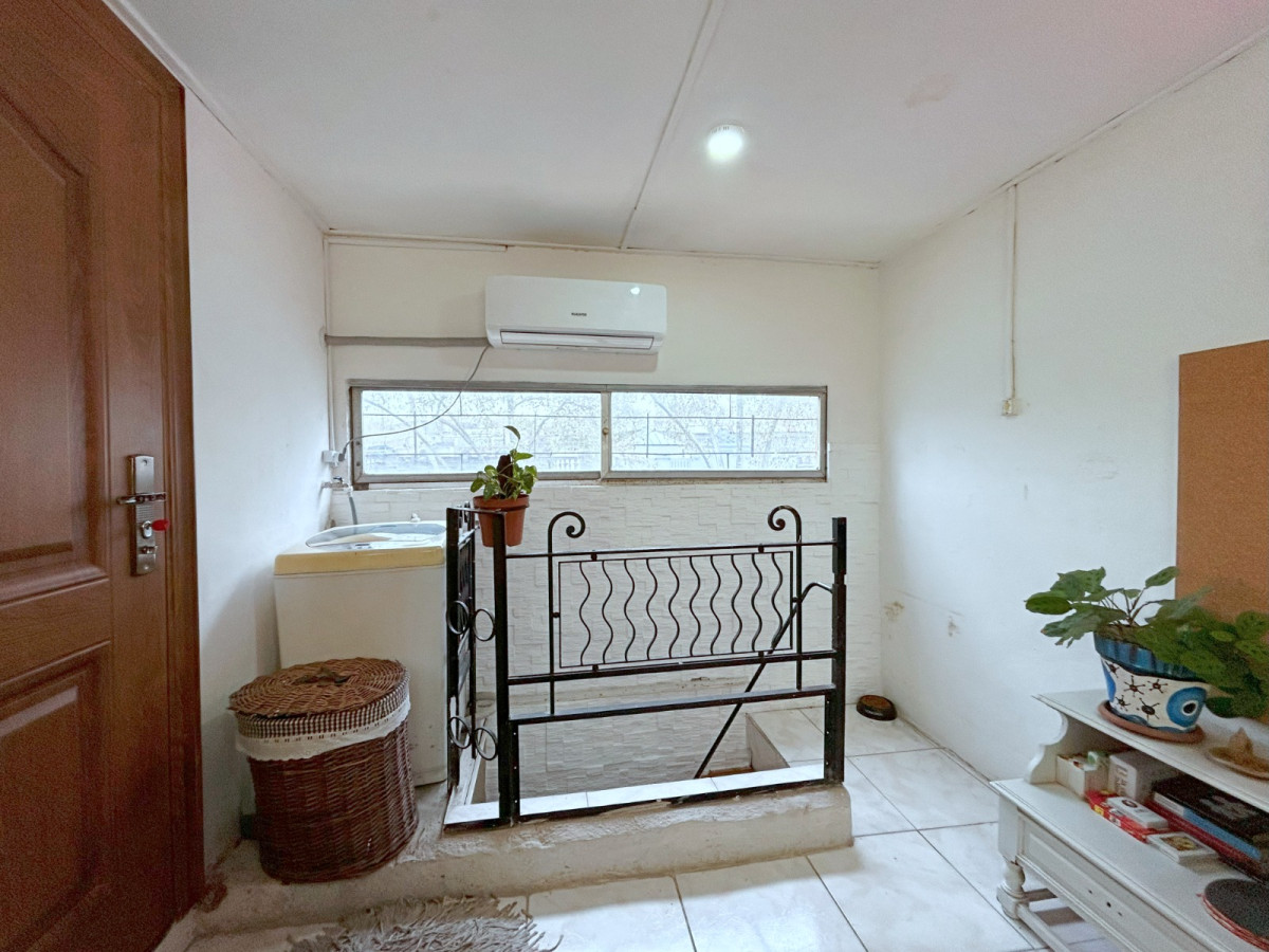 Local Comercial ID.5309 - Alquiler Local con Vivienda Reducto sobre Av San Martin