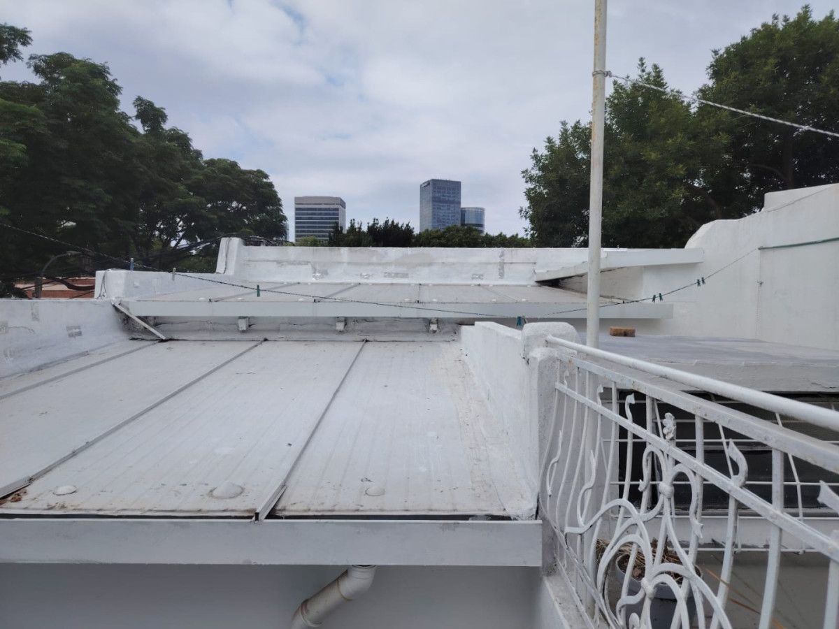 Local Comercial ID.5952 - Alquiler Casona para Empresa o Residencial 3 Privados Buceo