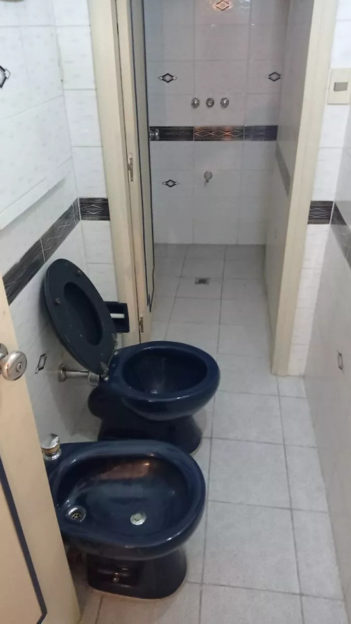 Local Comercial ID.4129 - Alquiler o Venta Local Comercial Centro 