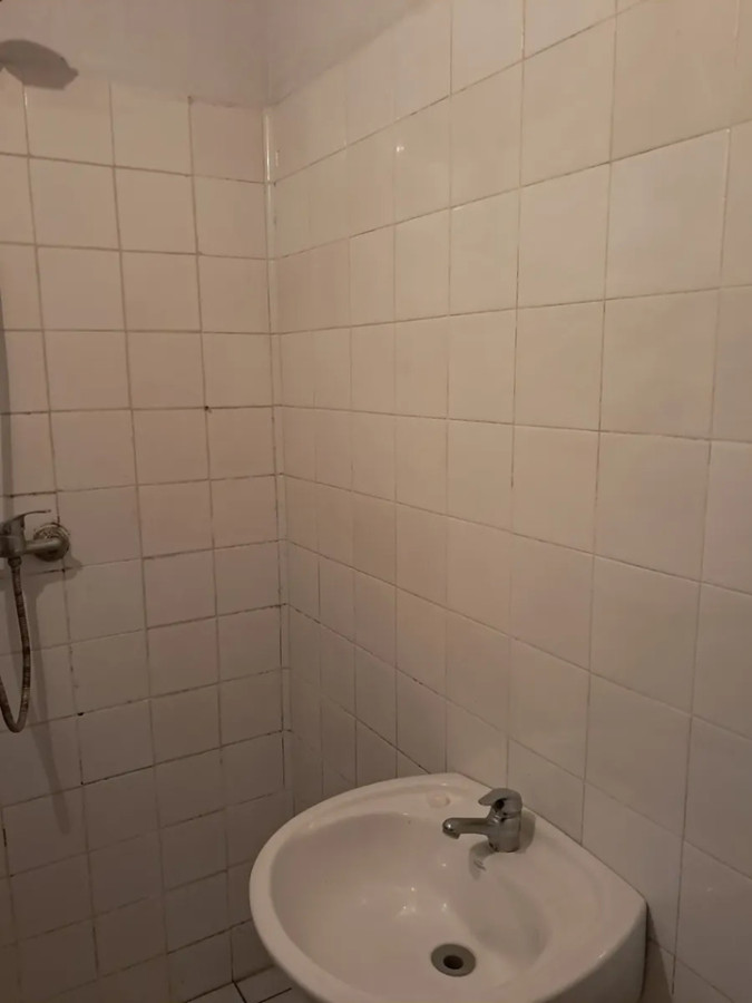 Local Comercial ID.6073 - Alquiler Local Ciudad Vieja frente a la Rambla 70m2