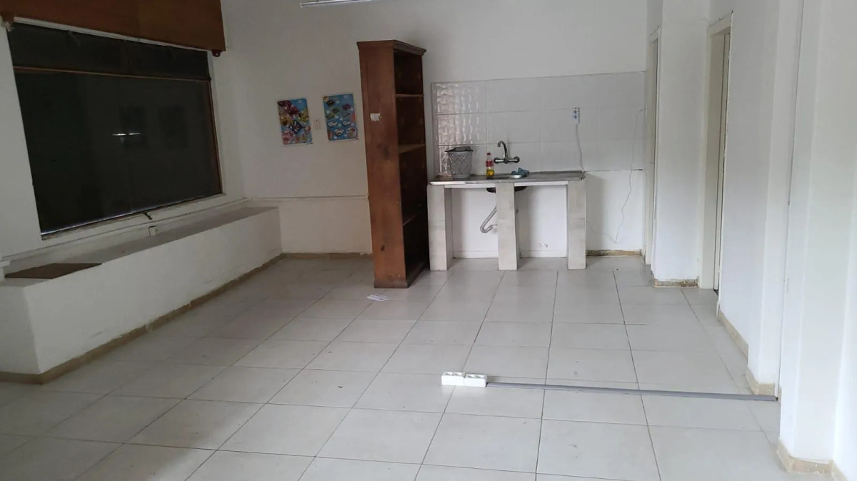 Local Comercial ID.6498 - Venta y Alquiler Local Comercial 84m2 Aguada
