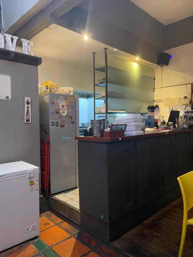 Local Comercial ID.5483 - Alquiler Local Gastronomico Parque Rodo con Sotano 70m2