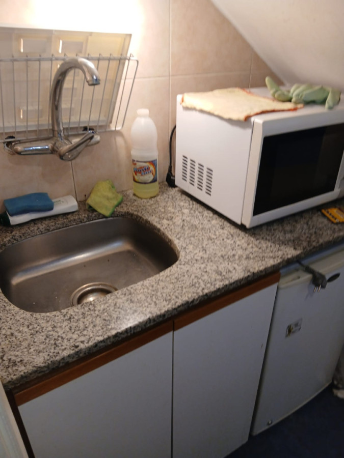 Local Comercial ID.5602 - Alquiler Local Comercial 1800m2 La Comercial con cocheras