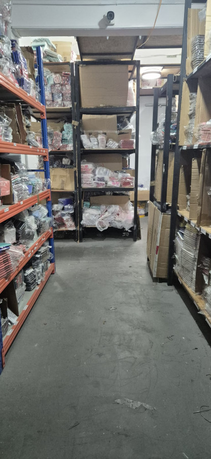 Local Comercial ID.4904 - Alquiler Local Comercial 200m2 Centro