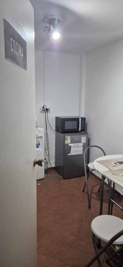 Local Comercial ID.4904 - Alquiler Local Comercial 200m2 Centro
