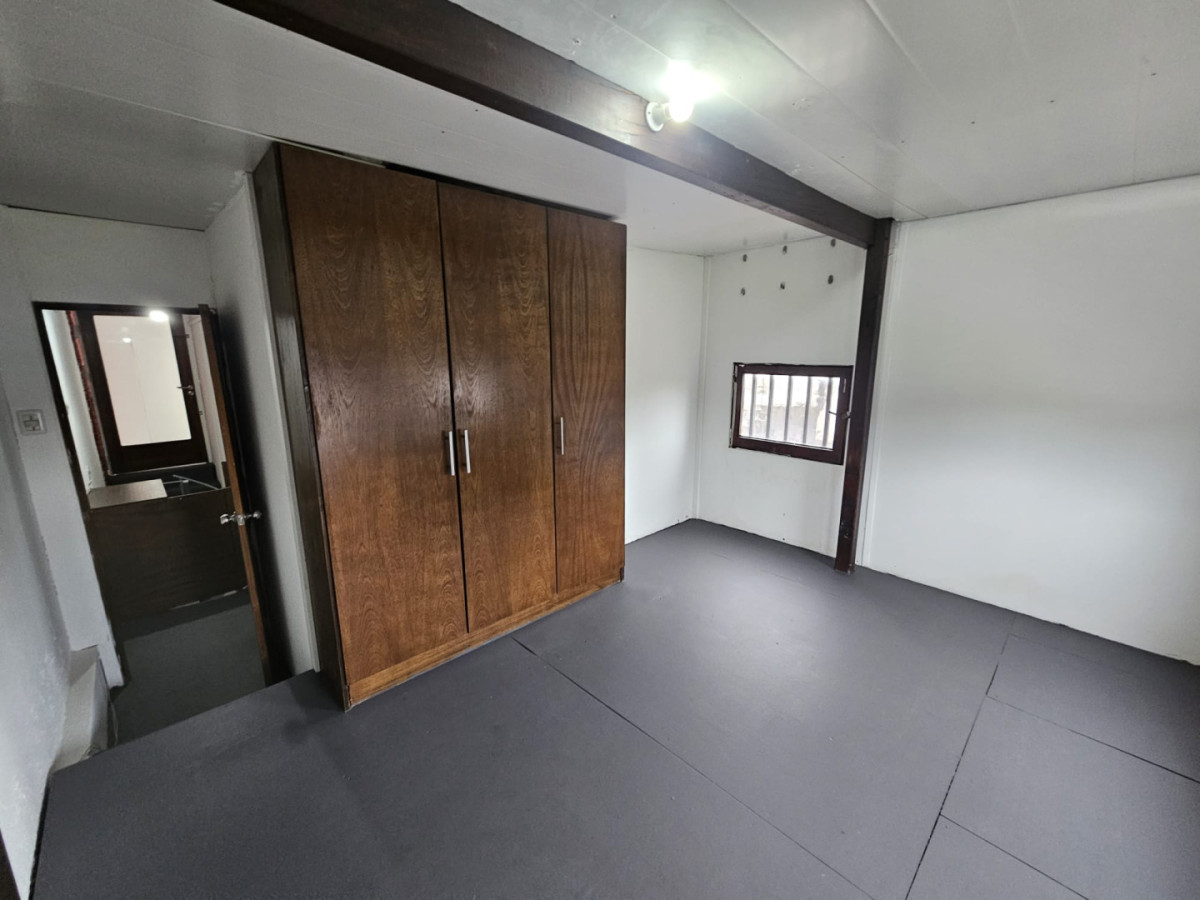 Local Comercial ID.6442 -  Venta con Renta Local o Vivienda Malvin 75m2 Inversion