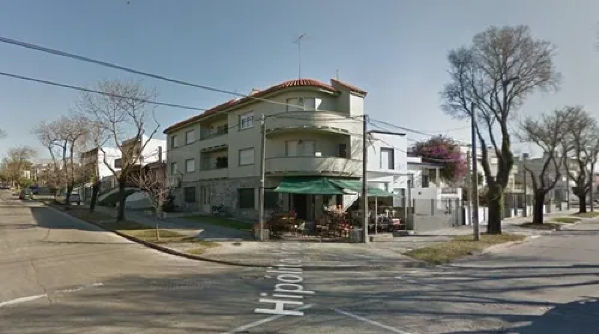 Local Comercial ID.4975 - Venta 2 Locales Comerciales 116m2 Malvin 