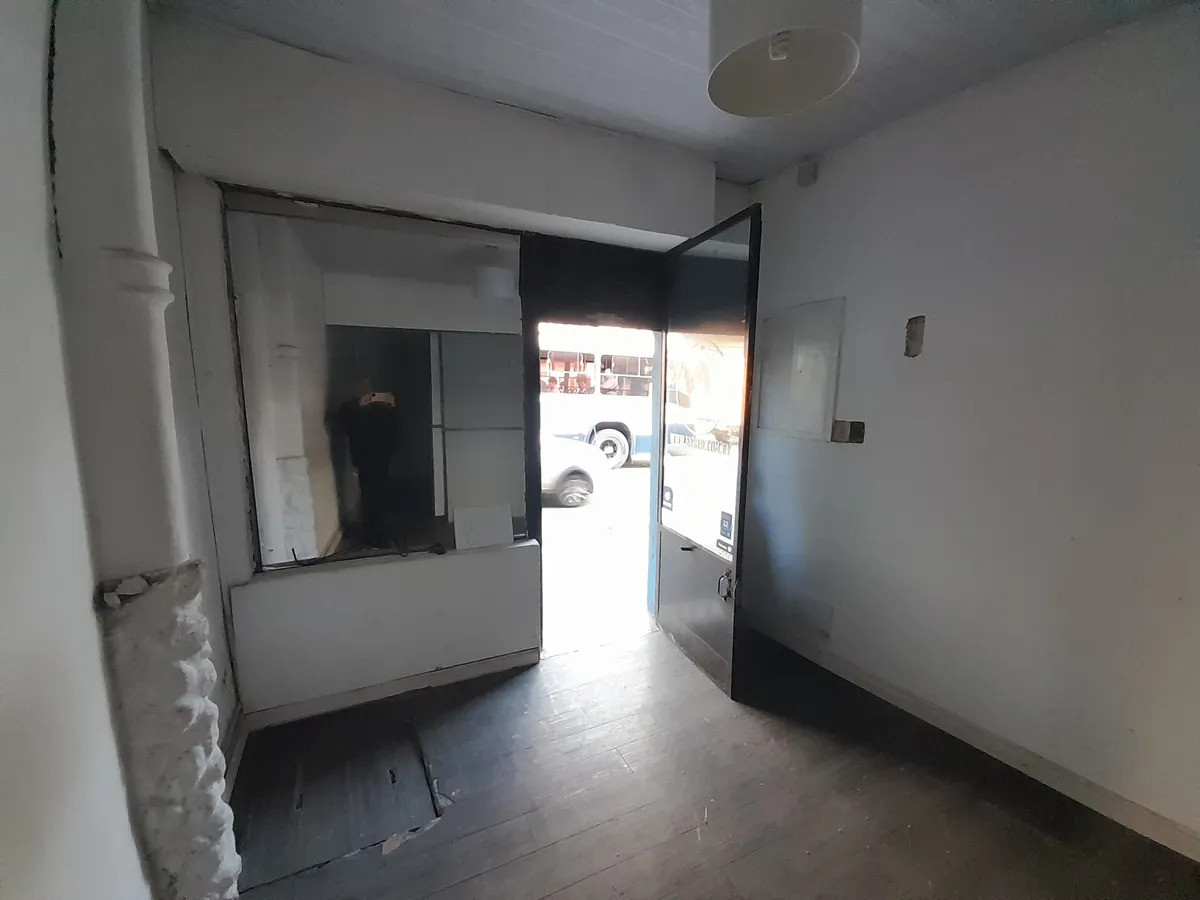 Local Comercial ID.5419 - Alquiler Local Comercial 23m2 La Comercial